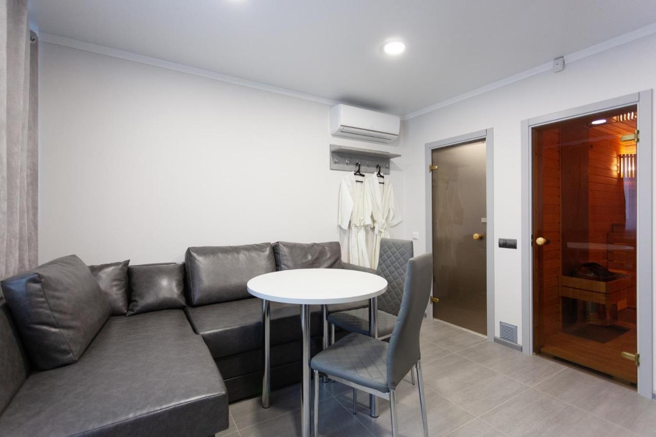 קייב Aparthotel Sumskaya Apartments מראה חיצוני תמונה